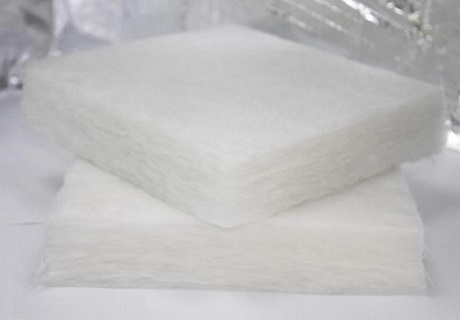 ¿Por qué las lanas de vidrio de alta gama son siempre blancas? 